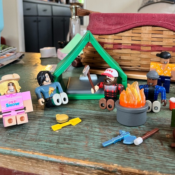 Roblox Camping crew - Picture 3 of 6